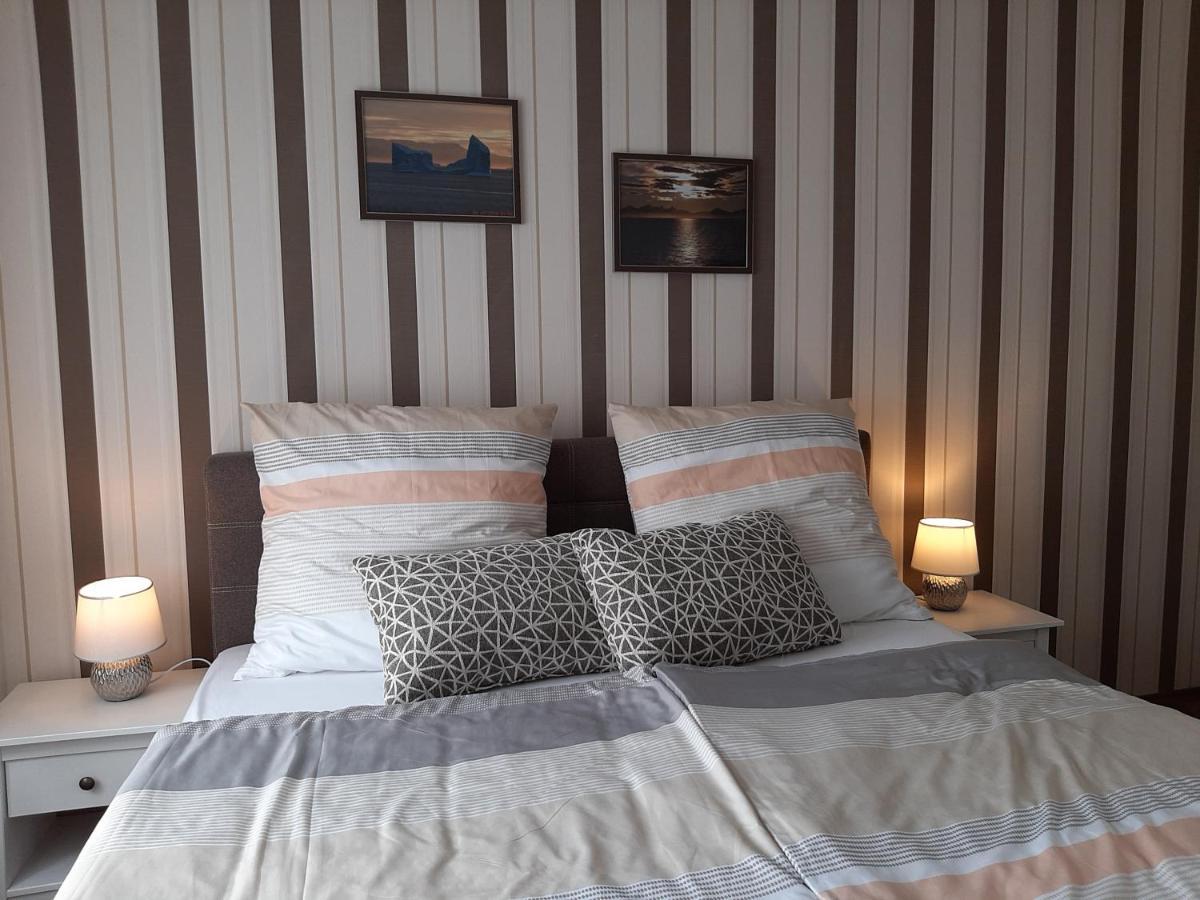 Ferienwohnung Wilfried 科布倫茨 外观 照片